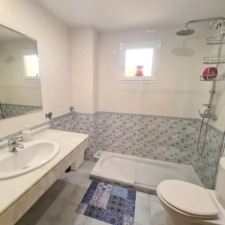 Bonita Casa En *